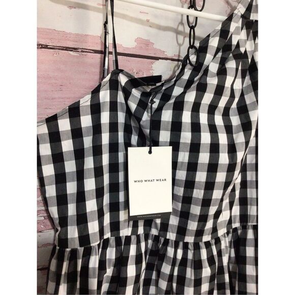 NWT Who What Wear Size Medium One Shoulder Top Checked Black & White - Picture 12 of 16